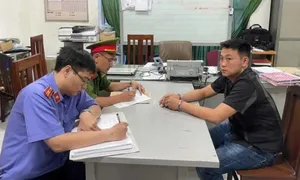 'Sài Gòn 21 độ C vẫn không làm mát được tài xế nóng nảy đánh người' 'Sài Gòn 21 độ C vẫn không làm mát được tài xế nóng nảy đánh người'