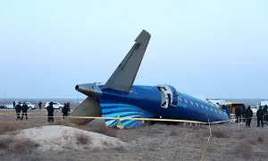 Phi công 'cố cứu máy bay Azerbaijan tới phút chót' Phi công 'cố cứu máy bay Azerbaijan tới phút chót'