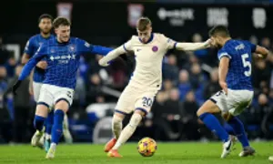 Chelsea thua đội áp chót Ngoại hạng Anh Chelsea thua đội áp chót Ngoại hạng Anh