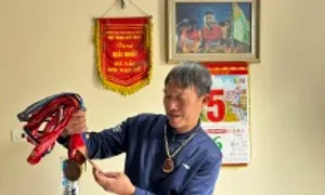 Giấc mơ 'con trai lên tuyển' của gia đình Doãn Ngọc Tân Giấc mơ 'con trai lên tuyển' của gia đình Doãn Ngọc Tân