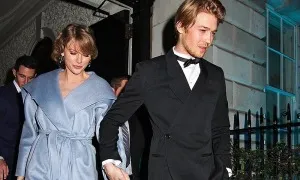 Joe Alwyn không vương vấn tình cũ Taylor Swift Joe Alwyn không vương vấn tình cũ Taylor Swift