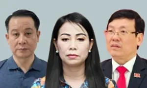 Những lần Hậu 'Pháo' kéo valy chục tỷ đồng đi hối lộ quan chức Vĩnh Phúc Những lần Hậu 'Pháo' kéo valy chục tỷ đồng đi hối lộ quan chức Vĩnh Phúc