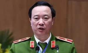 Thiếu tướng Nguyễn Ngọc Cương: 'Chúng tôi muốn dữ liệu hóa nền kinh tế xã hội' Thiếu tướng Nguyễn Ngọc Cương: 'Chúng tôi muốn dữ liệu hóa nền kinh tế xã hội'
