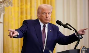 Đồng minh tiến thoái lưỡng nan trước đòn thuế từ ông Trump Đồng minh tiến thoái lưỡng nan trước đòn thuế từ ông Trump