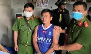 4 người bị bắt với cáo buộc xuyên tạc chính quyền 4 người bị bắt với cáo buộc xuyên tạc chính quyền
