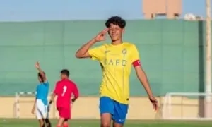 Con trai Ronaldo có thể chọn thi đấu cho 5 đội tuyển Con trai Ronaldo có thể chọn thi đấu cho 5 đội tuyển