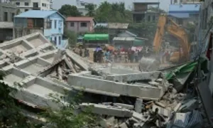 Việt Nam viện trợ 300.000 USD giúp Myanmar khắc phục hậu quả động đất Việt Nam viện trợ 300.000 USD giúp Myanmar khắc phục hậu quả động đất