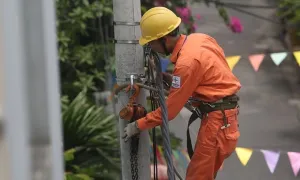 Giữ nguyên khung giá bán lẻ điện bình quân Giữ nguyên khung giá bán lẻ điện bình quân