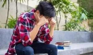 'Sinh viên một tháng xài 3 triệu không đủ' 'Sinh viên một tháng xài 3 triệu không đủ'