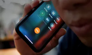 Cách giảm tác động xấu của sóng điện thoại lên cơ thể Cách giảm tác động xấu của sóng điện thoại lên cơ thể