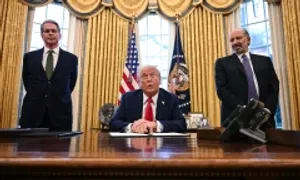 Chiến lược 'phân vai' của ông Trump trong đòn thuế Chiến lược 'phân vai' của ông Trump trong đòn thuế