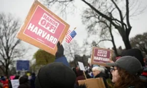 Phe Cộng hòa mở cuộc điều tra Đại học Harvard Phe Cộng hòa mở cuộc điều tra Đại học Harvard