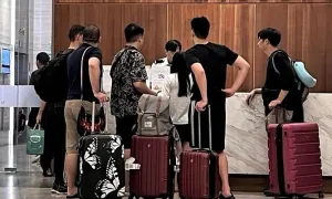 'Quản lý khách thuê căn hộ Airbnb chung cư khó hơn cấm hẳn' 'Quản lý khách thuê căn hộ Airbnb chung cư khó hơn cấm hẳn'