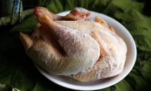 Ăn gà đông lạnh có nguy cơ nhiễm khuẩn không? Ăn gà đông lạnh có nguy cơ nhiễm khuẩn không?
