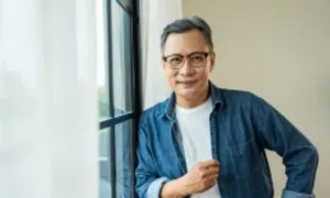 Tôi phản đối khi mới U70 đã bị MC đám cưới gọi là cụ Tôi phản đối khi mới U70 đã bị MC đám cưới gọi là cụ