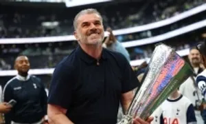 Tottenham sa thải HLV Postecoglou