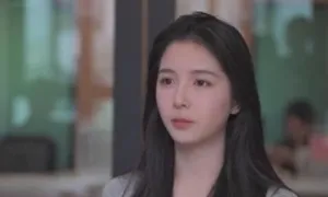 Nữ sinh Trung Quốc bị bố cấm livestream vì 'quá xinh' Nữ sinh Trung Quốc bị bố cấm livestream vì 'quá xinh'