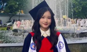 Thủ khoa ĐH Thương mại có việc làm trước tốt nghiệp một năm Thủ khoa ĐH Thương mại có việc làm trước tốt nghiệp một năm