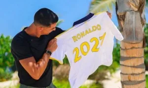 Ronaldo gia hạn hai năm với Al Nassr Ronaldo gia hạn hai năm với Al Nassr