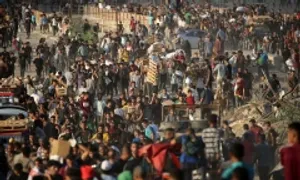 Giẫm đạp tại điểm cứu trợ Gaza, 20 người chết Giẫm đạp tại điểm cứu trợ Gaza, 20 người chết