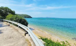 4 hòn đảo biển xanh cát trắng ở miền Bắc cho kỳ nghỉ hè