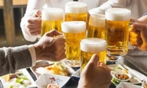 Người Việt tiêu thụ bao nhiêu lít bia một năm? Người Việt tiêu thụ bao nhiêu lít bia một năm?