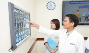 Hai lần cắt phổi triệt căn ung thư Hai lần cắt phổi triệt căn ung thư