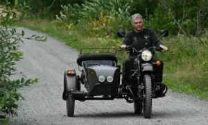 Ông Putin tặng môtô cho biker ở Alaska Ông Putin tặng môtô cho biker ở Alaska