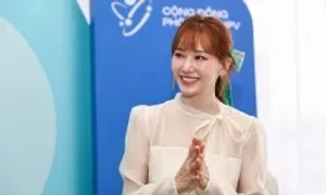 Hari Won: 'Giá như tôi được biết sớm về HPV' Hari Won: 'Giá như tôi được biết sớm về HPV'