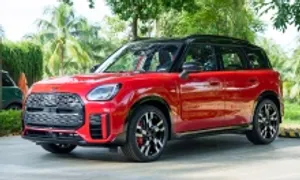MINI Countryman JCW giá 2,789 tỷ đồng tại Việt Nam MINI Countryman JCW giá 2,789 tỷ đồng tại Việt Nam