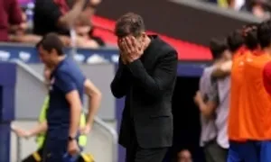 Simeone bật khóc vì bàn thắng vào lưới Real Simeone bật khóc vì bàn thắng vào lưới Real