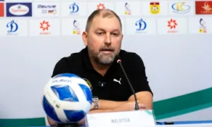 HLV Malaysia: 'Án phạt của FIFA không khiến chúng tôi phân tâm' HLV Malaysia: 'Án phạt của FIFA không khiến chúng tôi phân tâm'