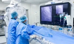 Bị nhồi máu cơ tim vẫn lái xe vượt 200 km về TP HCM Bị nhồi máu cơ tim vẫn lái xe vượt 200 km về TP HCM