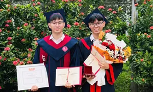 Cặp song sinh chinh phục chương trình tài năng ở Bách khoa Hà Nội Cặp song sinh chinh phục chương trình tài năng ở Bách khoa Hà Nội