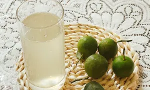 Uống nước chanh ấm buổi sáng trị gan nhiễm mỡ? Uống nước chanh ấm buổi sáng trị gan nhiễm mỡ?
