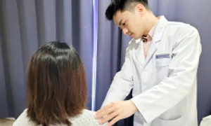 26 tuổi mới biết lõm ngực bẩm sinh 26 tuổi mới biết lõm ngực bẩm sinh
